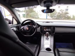 Porsche Panamera completo