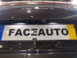 Porsche Panamera completo