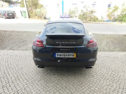 Porsche Panamera completo