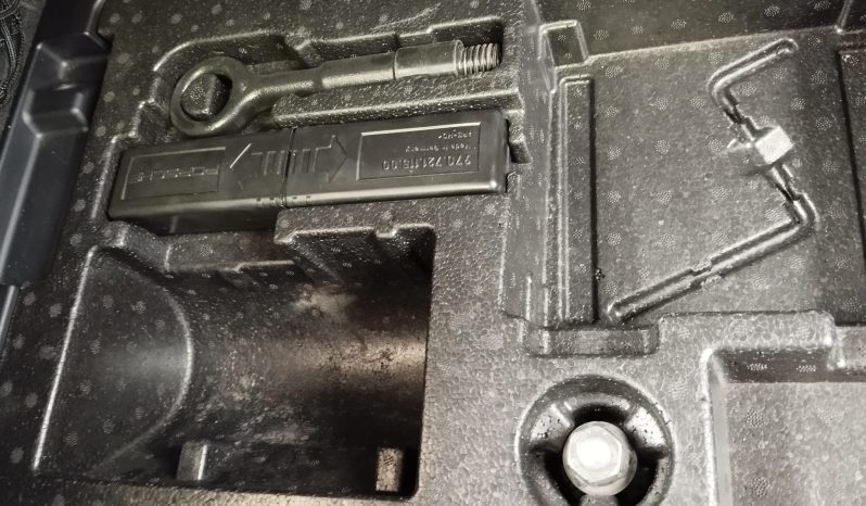 Porsche Panamera completo