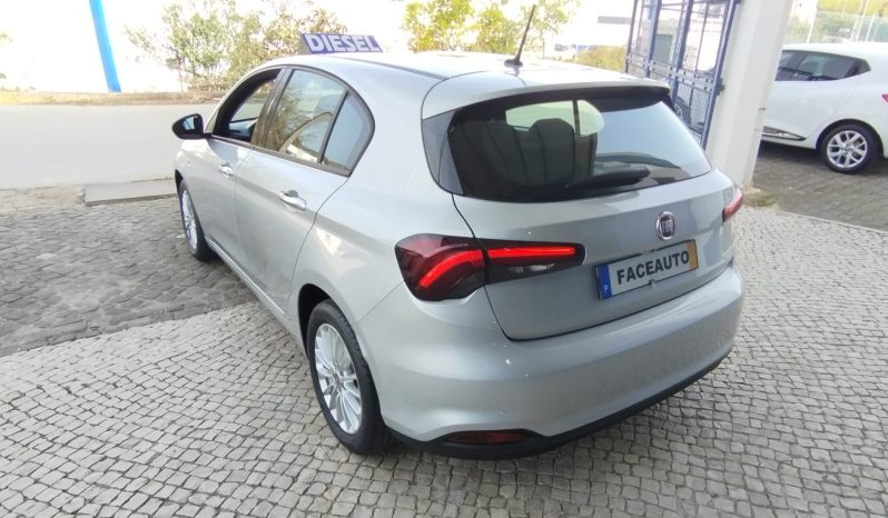 Fiat Tipo completo