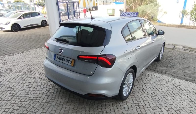 Fiat Tipo completo