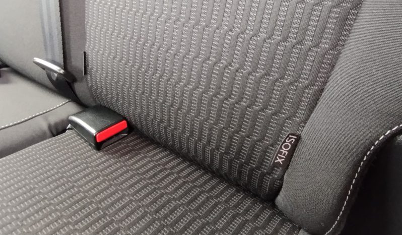 Peugeot 208 completo