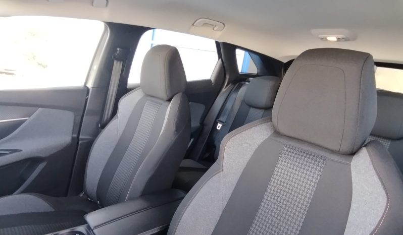 Peugeot 3008 completo