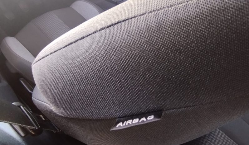 Peugeot 3008 completo