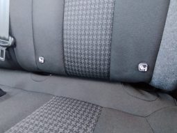 Peugeot 3008 completo