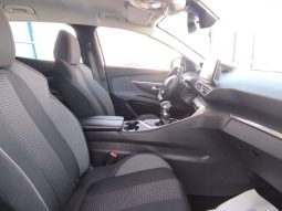 Peugeot 3008 completo