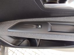 Peugeot 3008 completo