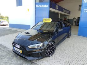 Audi RS5 COUPE