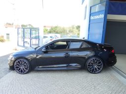Audi RS5 COUPE completo
