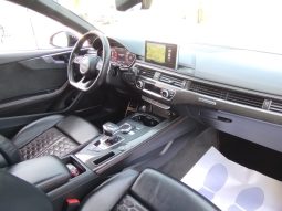 Audi RS5 COUPE completo