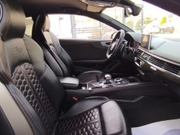 Audi RS5 COUPE completo