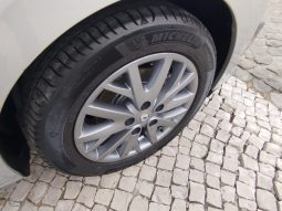 RENAULT MEGANE completo