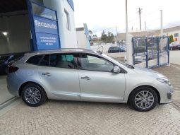 RENAULT MEGANE completo