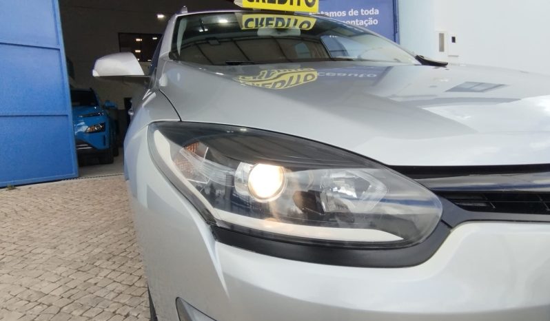 RENAULT MEGANE completo