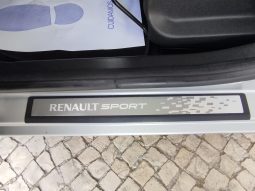 RENAULT MEGANE completo