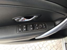 RENAULT MEGANE completo