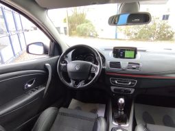 RENAULT MEGANE completo