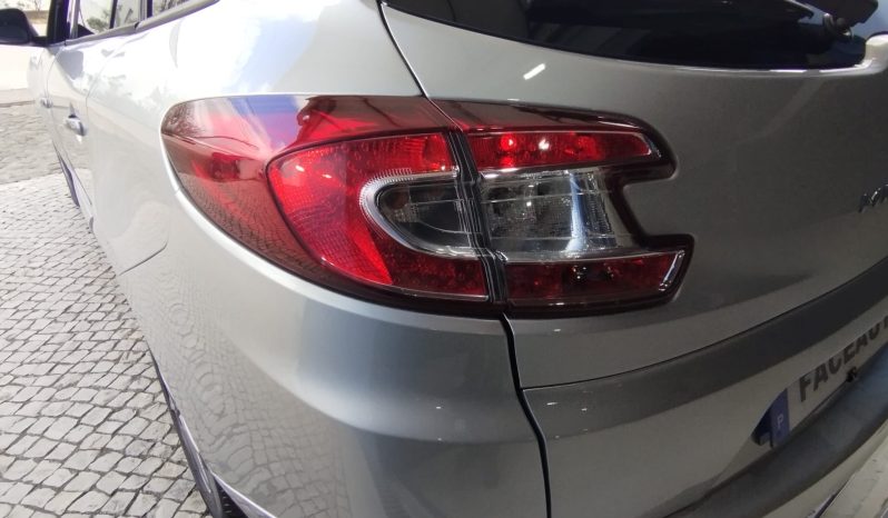 RENAULT MEGANE completo