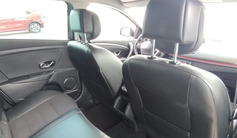 RENAULT MEGANE completo