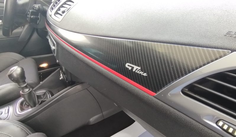 RENAULT MEGANE completo