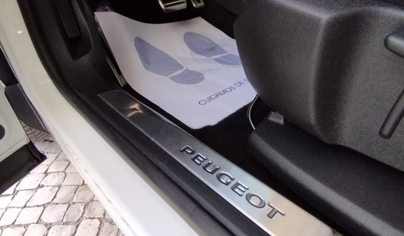 Peugeot 5008 cx Auto completo