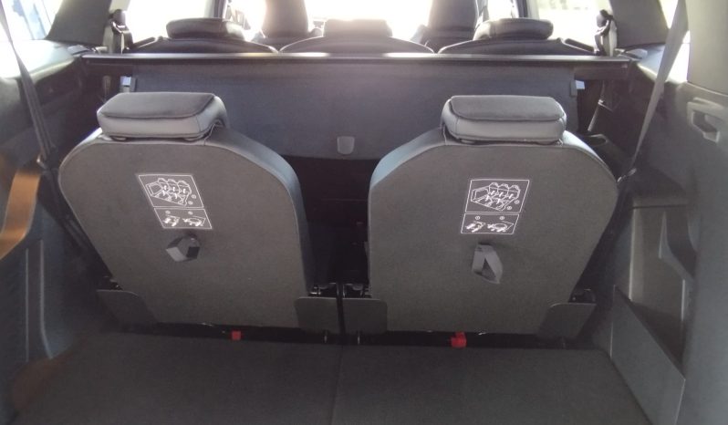 Peugeot 5008 cx Auto completo