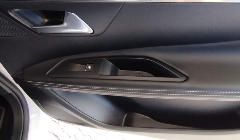 Peugeot 5008 cx Auto completo