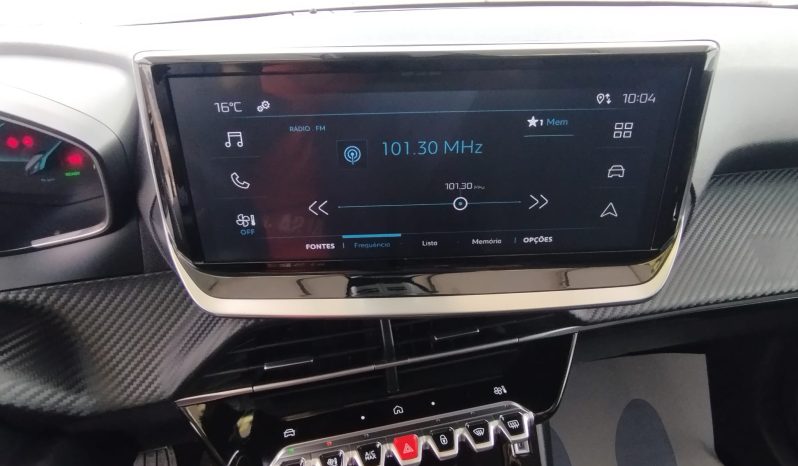 Peugeot e-208 completo
