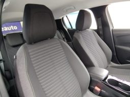 Peugeot e-208 completo