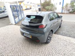 Peugeot e-208 completo