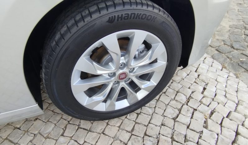 Fiat Tipo completo