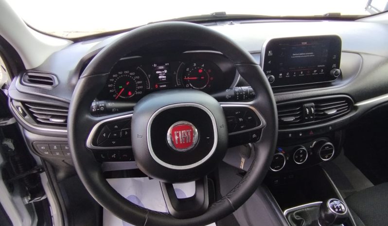 Fiat Tipo completo