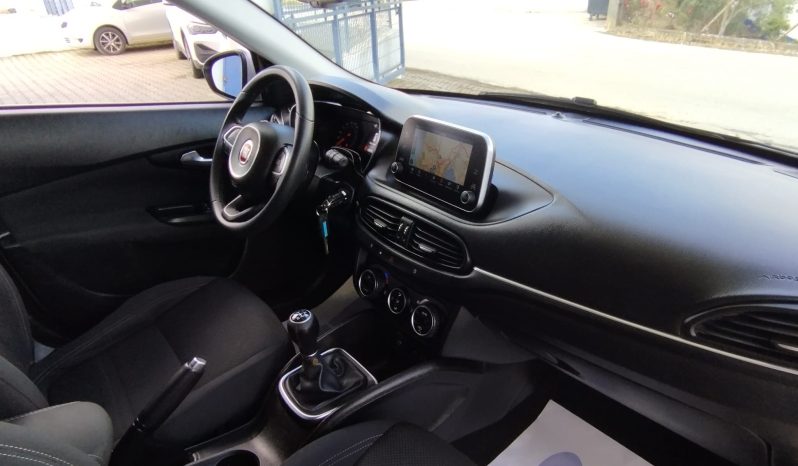 Fiat Tipo completo