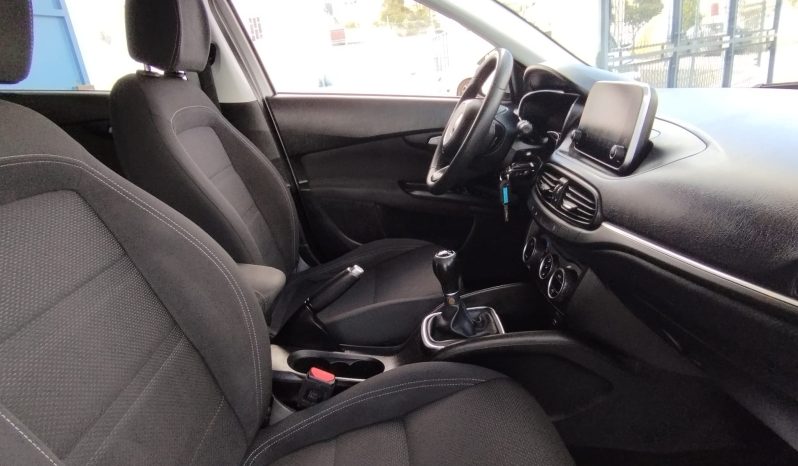 Fiat Tipo completo