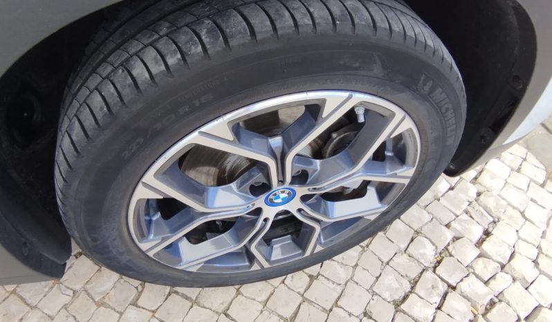 BMW X1 25 E XDRIVE completo