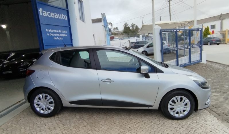 Renault Clio completo