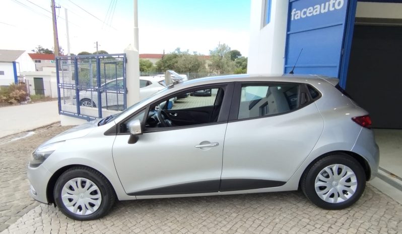 Renault Clio completo