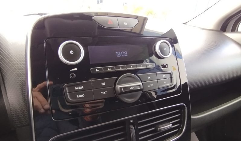 Renault Clio completo