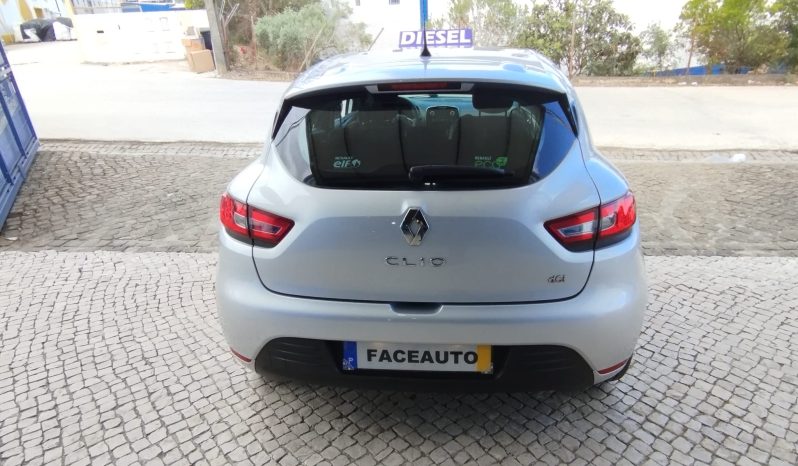 Renault Clio completo