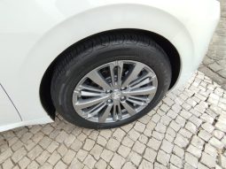 Peugeot 208 completo
