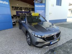 Mercedes-Benz EQB 250+ 7l completo