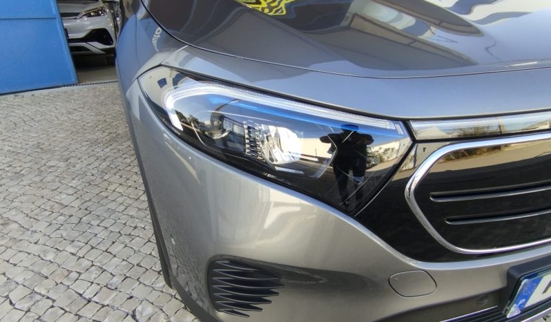 Mercedes-Benz EQB 250+ 7l completo