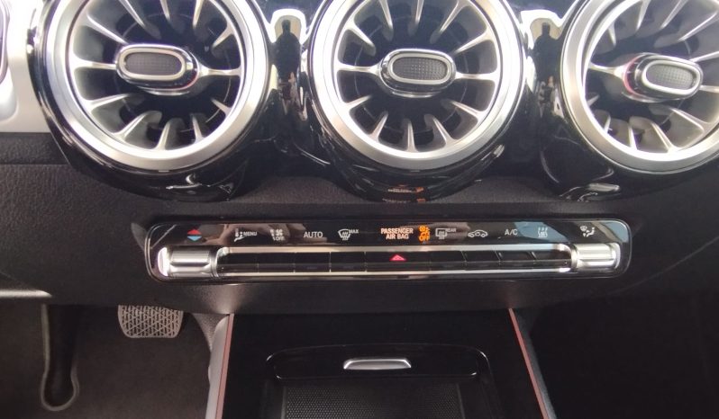 Mercedes-Benz EQB 250+ 7l completo
