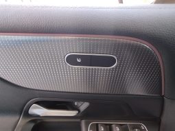 Mercedes-Benz EQB 250+ 7l completo