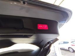 Mercedes-Benz EQB 250+ 7l completo