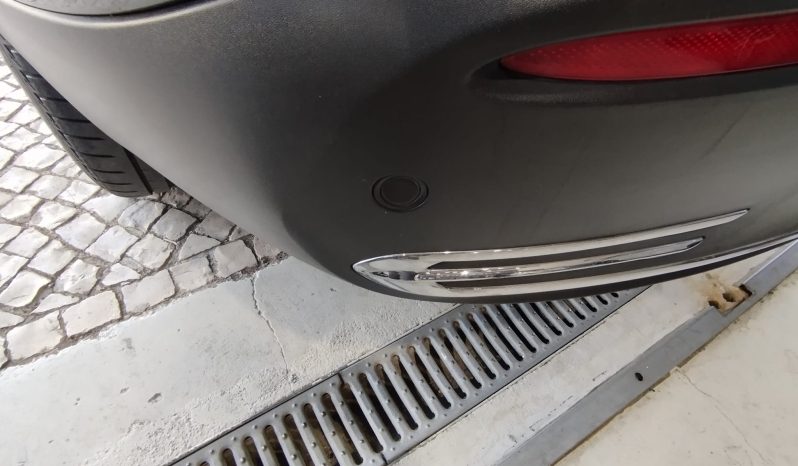 Mercedes-Benz EQB 250+ 7l completo