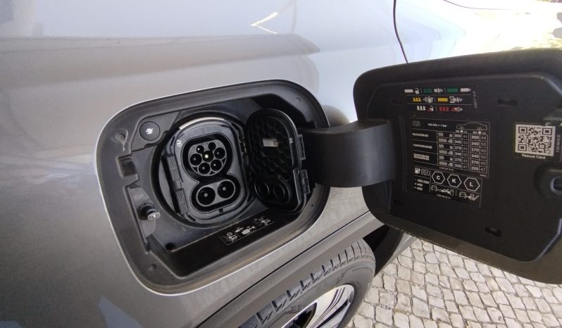 Mercedes-Benz EQB 250+ 7l completo