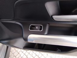 Mercedes-Benz EQB 250+ 7l completo