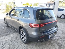 Mercedes-Benz EQB 250+ 7l completo